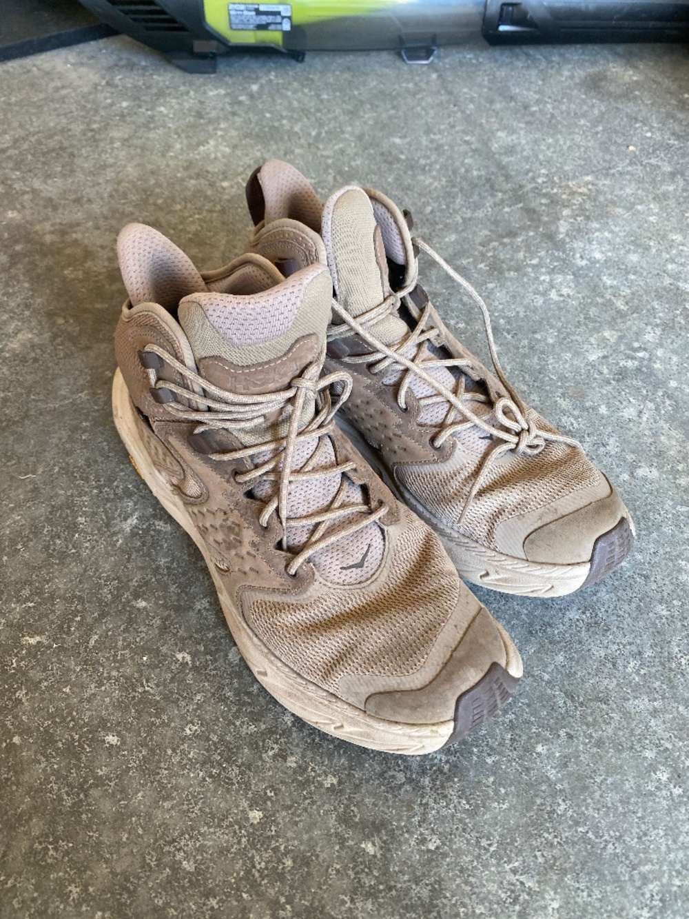 Hoka Anacapa 2 Tan